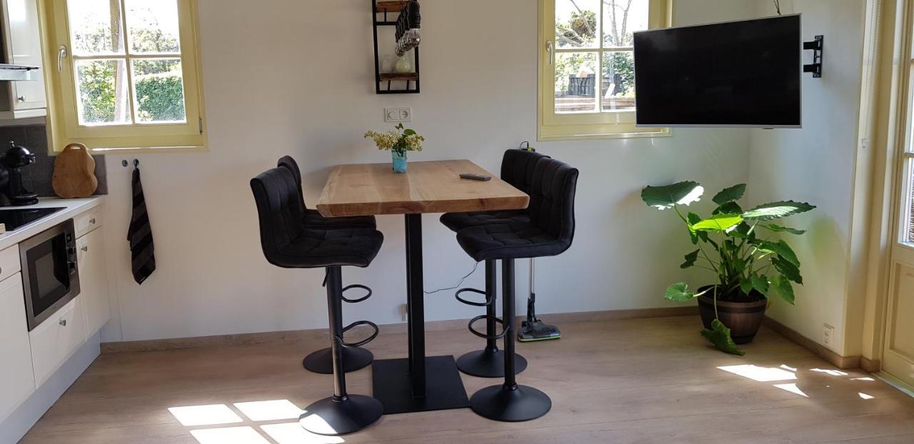 Prachtig Vrijstaand Appartement Aan Het Water Heerhugowaard Kültér fotó