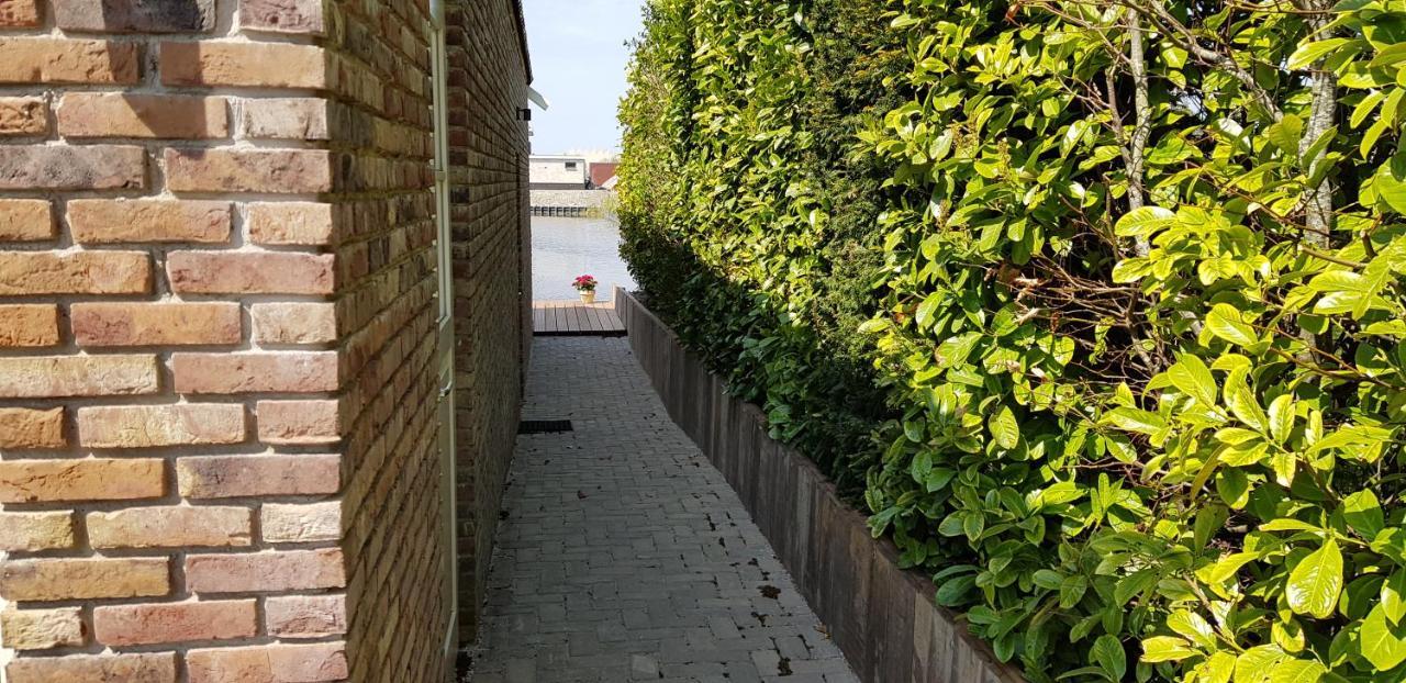 Prachtig Vrijstaand Appartement Aan Het Water Heerhugowaard Kültér fotó