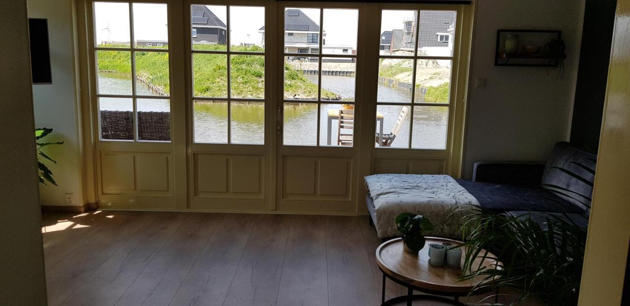 Prachtig Vrijstaand Appartement Aan Het Water Heerhugowaard Kültér fotó